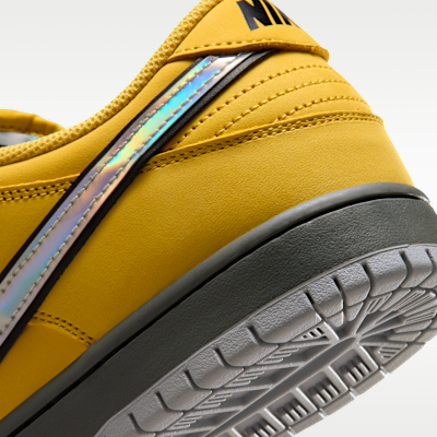 Nike SB Dunk Low Pro Skate Shoes. Nike CA